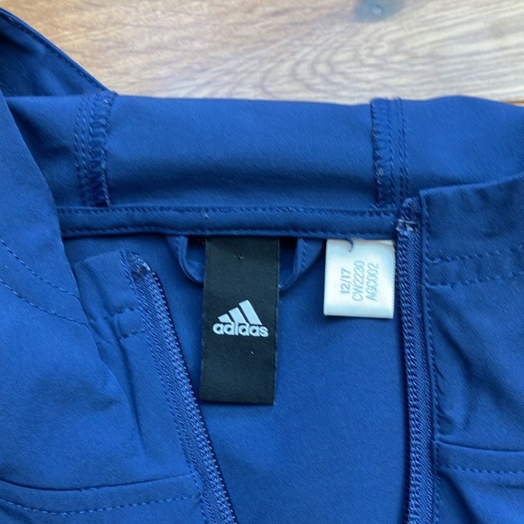 Adidas XL women’s light color blocked hooded jacket - Picture 2 of 3